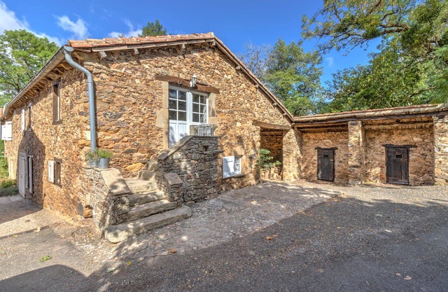 Juliannes - Gîte La Pierre Etoilée Private Pool