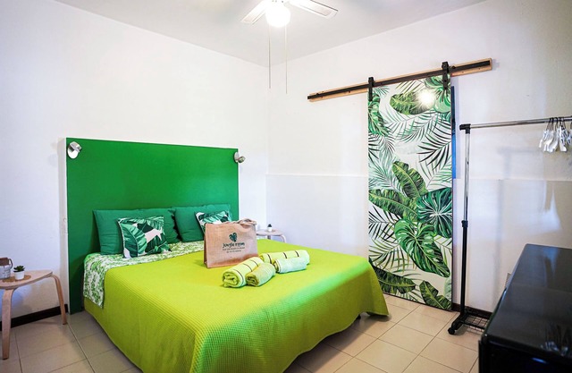 Jungle Room your green oasis by the sea