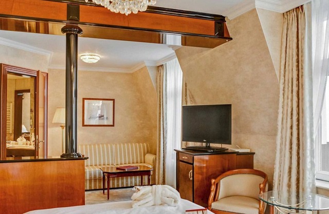 Junior Suite with Sea View - SEETELHOTEL Ahlbecker Hof