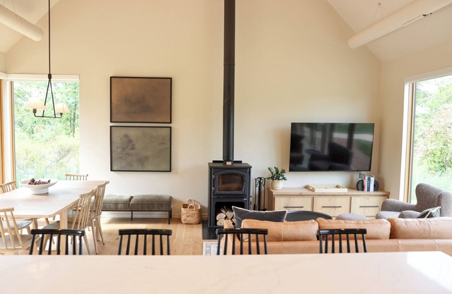 Juniper at Loma Cottages