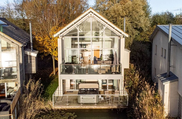 Juniper House (HM13), Lower Mill Estate, Cotswolds