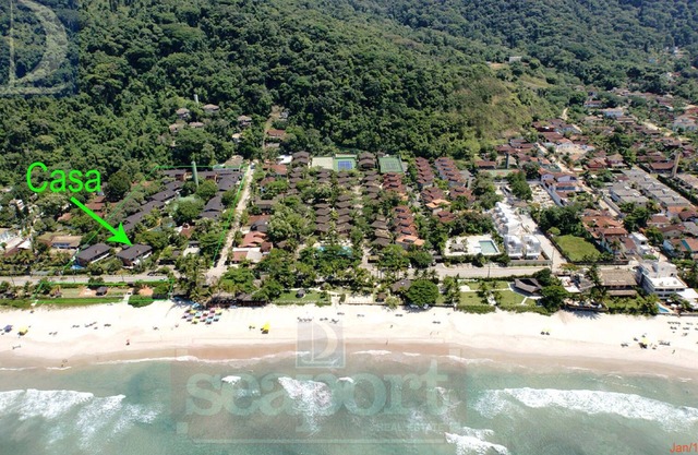 Juquehy Condominium, sea front 14, beach view.