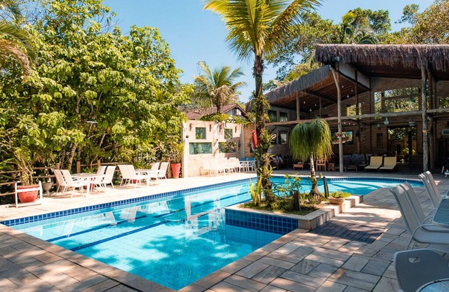 JUQUEHY - HOUSE WITH 4 SUITES, PRIVATE POOL, 14 PEOPLE. GATED COMMUNITY.