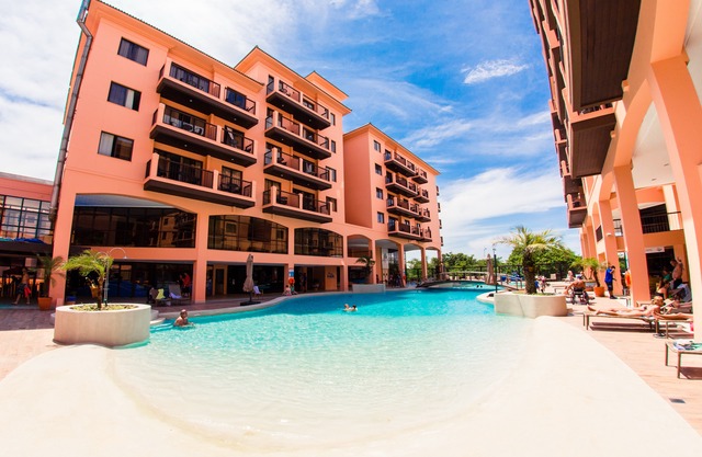 Jurerê Beach Village