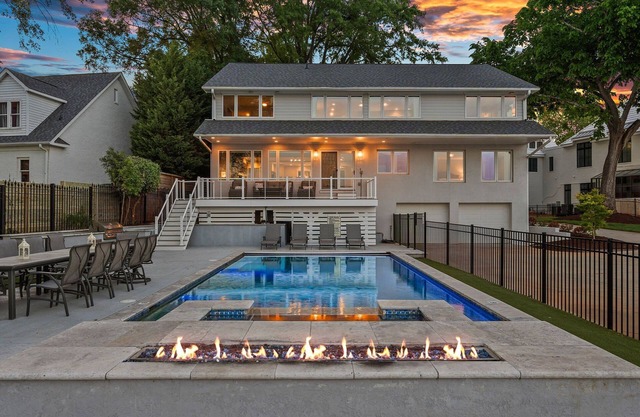 Just Coasting by SoCharm | Relaxing Lakeside Retreat on Lake Norman