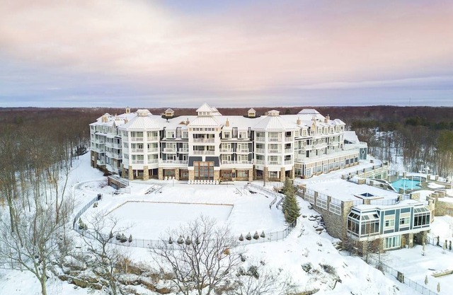 JW Marriott The Rosseau Muskoka Resort & Spa