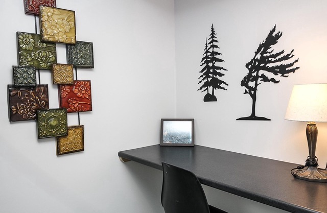 K's Cozy Condo -Mins. to Beach, Trails, Shops, Ski