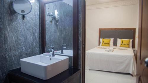 Kadolana Hotel and Restaurant