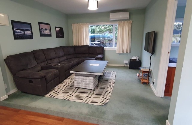 Kaikoura's lovely South Bays Cottage