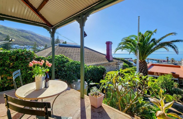 Kalk Bay Cottage with Patio & Harbour View