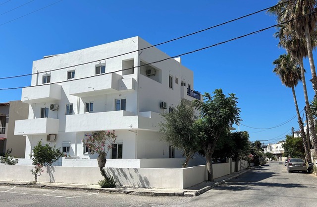 Kaloxenia Apartments