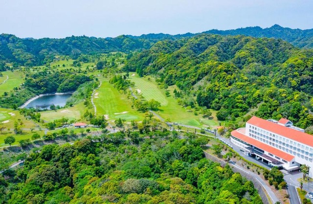 Kamogawa Country Hotel
