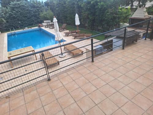 Kantza Private Pool Project, near metro, A 60sm lux pool for your use only