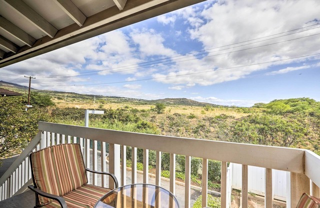 Kapolei Condo w/Lanai & Pool Access - Near Beach!