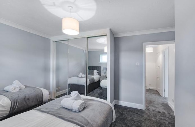 Karah Suites - The Galleria