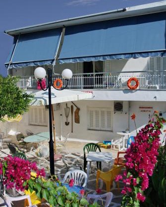 Karampela Rooms