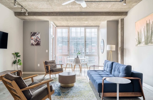 Kasa | Boutique Shopping Nearby | Austin