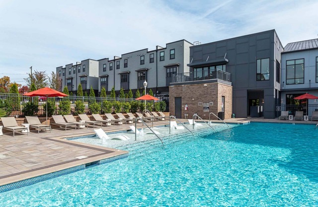 Kasa | Comfy 1BD with Fast Wifi and Access to Amenities | Charlotte