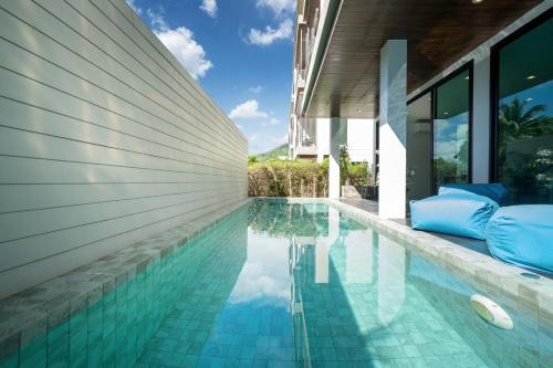 Kata Bliss 3-Story Pool Villa near Beach - UTK4