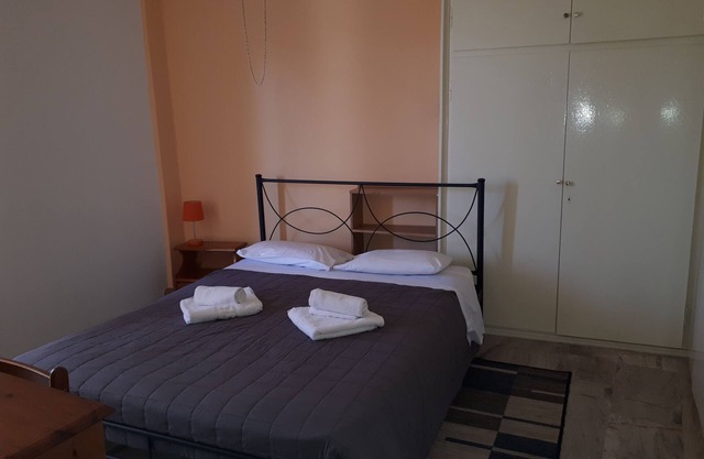 Katerina Apartments ,(2) One-Bedroom Apartment with Balcony