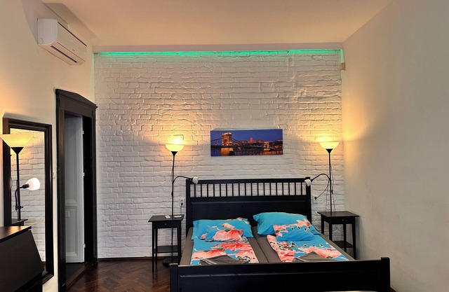 Katona Apartments
