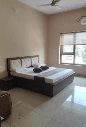 KBS Hotel & Restaurant