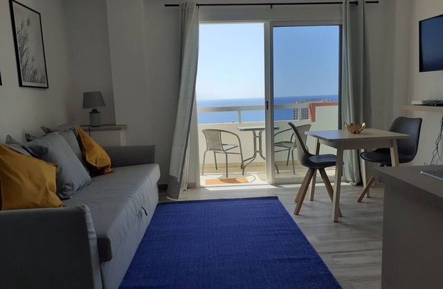 KC home abroad panoramic sea view