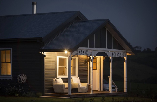 Kelly Cottage - A local Hollywood story