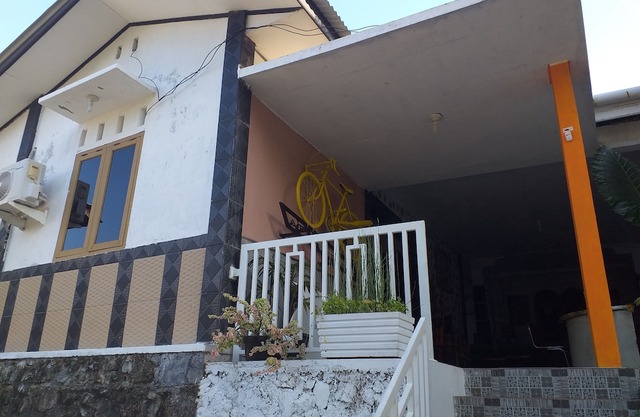 Kenangan Guest House