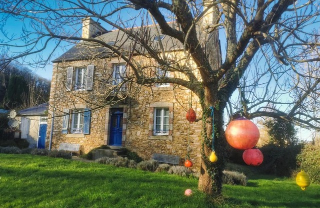 Ker Yaël – Maison familiale avec grand jardin à 5min de la plage Saint Jean du doigt