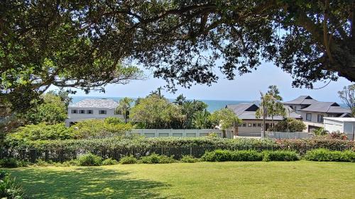 KERYNMERE, Zinkwazi Beach