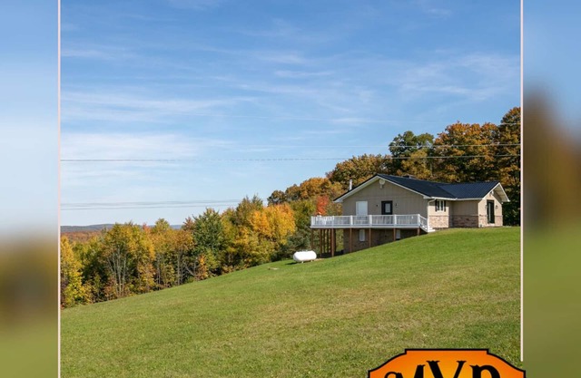 Kettle Creek Hills Lodge: Exceptional Views!