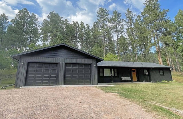 Keystone Crossing | 3 Bed, 2 Bath