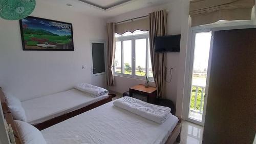 Khách Sạn Hoàng Nguyên