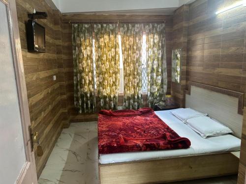 Khajuria Guest House