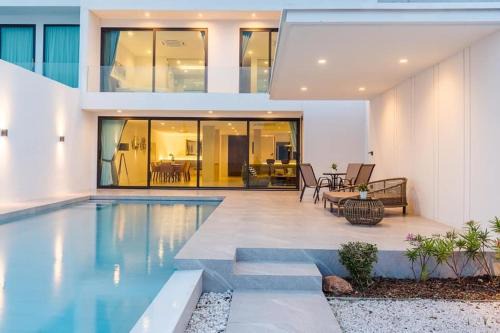 Khotkool Villa 993 I Beachfront Cha-am VVH46 2