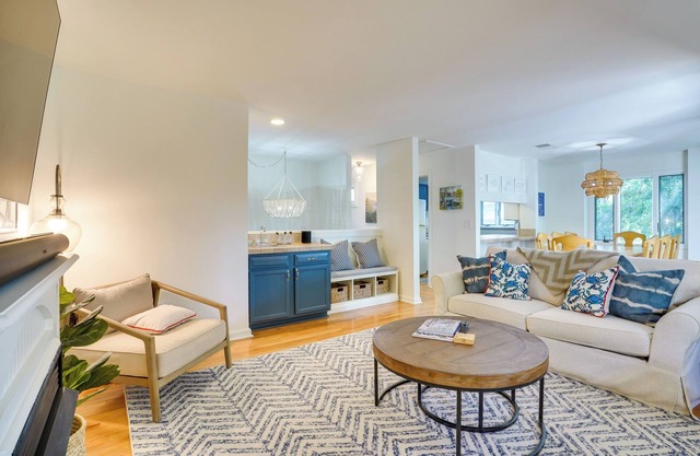 Kiawah Island Vacation Rental: Walk to Beach!