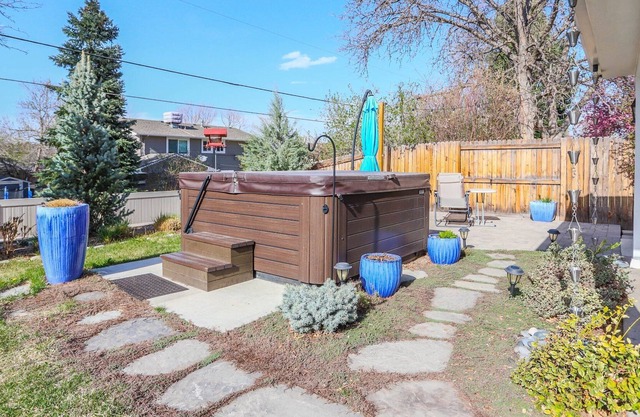 Kid-friendly house w/ hot tub, large yard, near parks and trails!