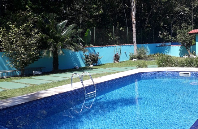 KIESSHAU SEASONAL HOUSE. BEACH HOUSE WITH POOL, PET FRIENDLY