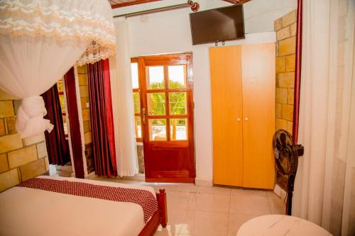 Kigufi Hill Hotel & Agape Resort