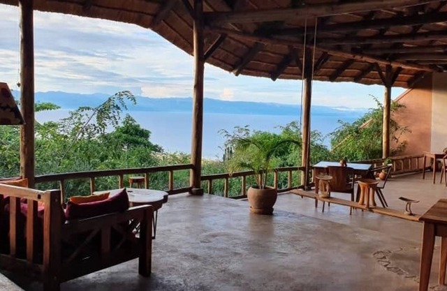 Kikonko Lodge