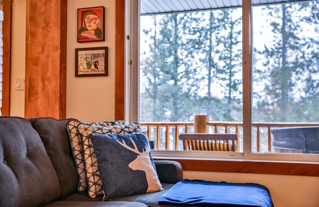 Kimberley Ski Hill Golf Condo Private Hot Tub Comfortable