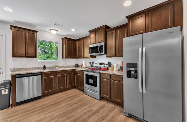 King 3BR Townhouse Mins to Cary NC State