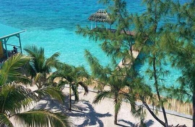 King Lewey's Island Resort