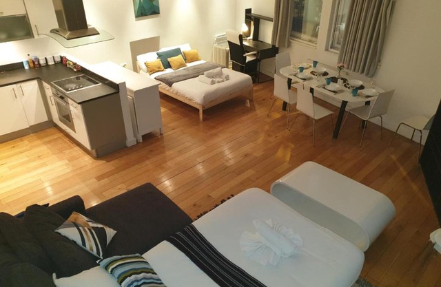 KingCross-Eurostar Family Apartments