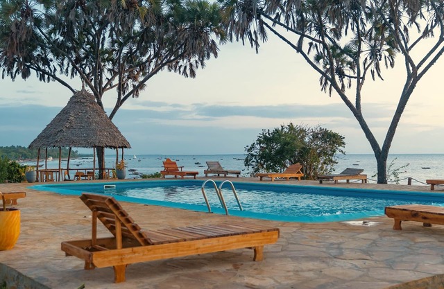 Kingfisher Beach Resort