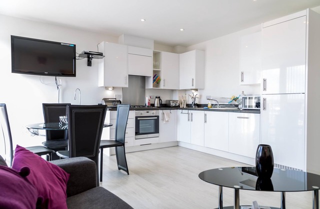 Kingfisher Cambridge Central West Apartment