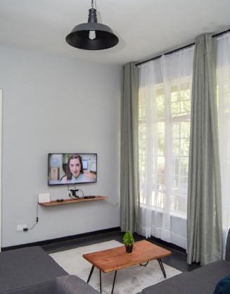 Kinghurst, City Apartment