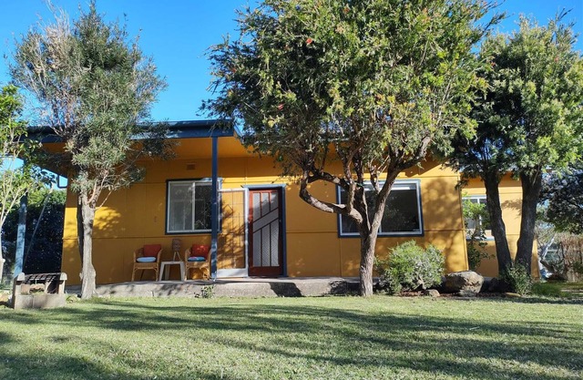 Kioloa - Fibro Freedom - Simple Mid-Century House. nBeaches out your back door!