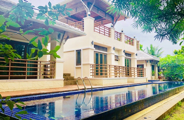Kirinakara luxury villa